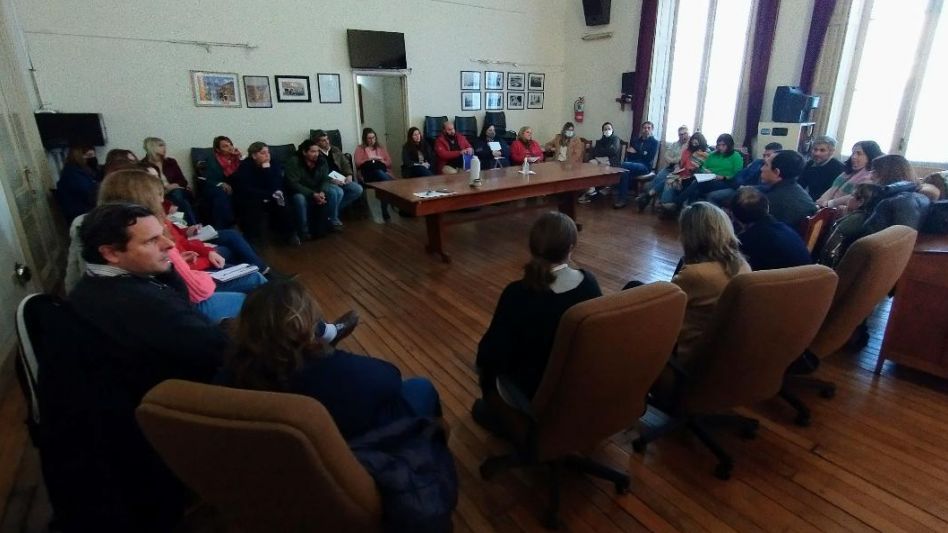 Se realizó ayer en el Concejo una reunión de la Comisión  de Educación por la Sesión de los Estudiantes. PRENSA CONCEJO DELIBERANTE
