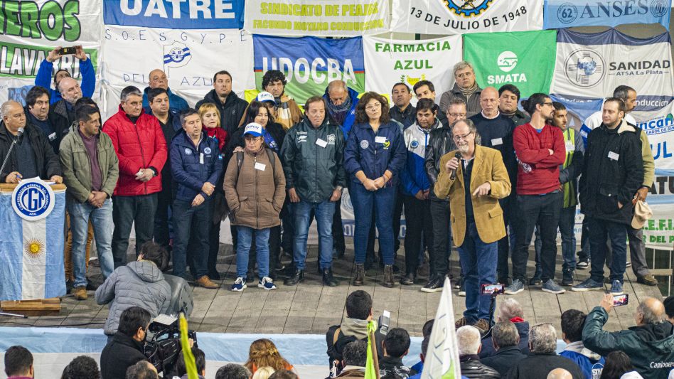 La actual mesa directiva de la CGT Regional Azul. ARCHIVO/NACHO CORREA