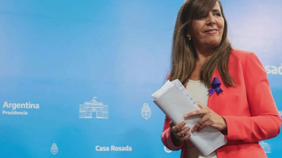 Cerruti dijo que hay "sectores especulares que van por la devaluación"