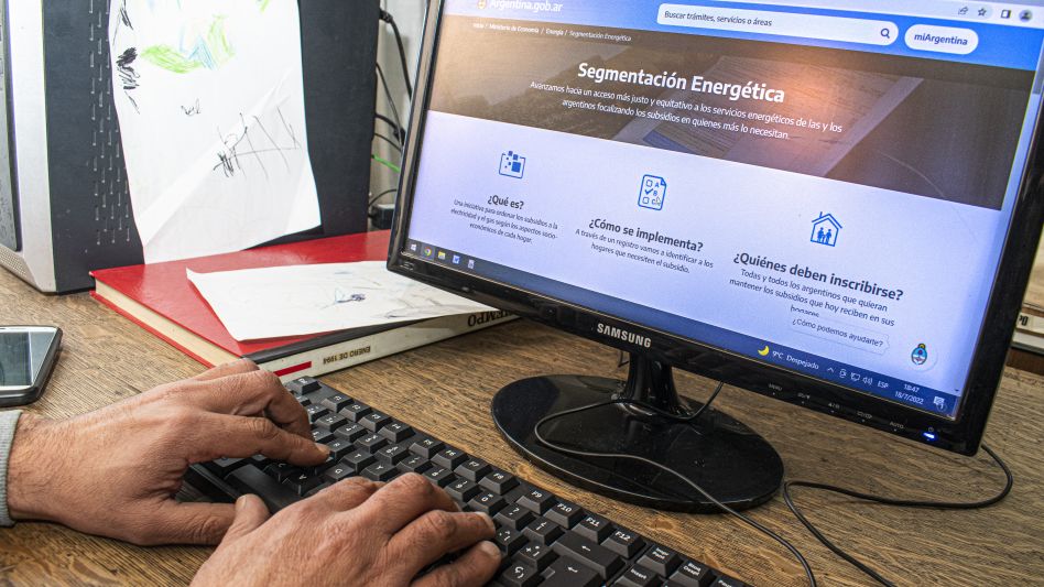 Desde a Municipalidad de Azul se informó que se dispuso la sede de Punto Digital para quienes necesiten realizar la inscripción. NACHO CORREA