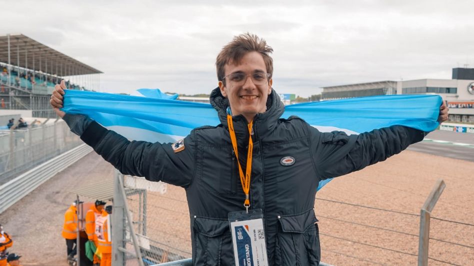 En la final del campeonato Gonzalo Pérez obtuvo el titulo final y en la competencia en karting también ganó donde hubo pilotos de distintos lugares del mundo.