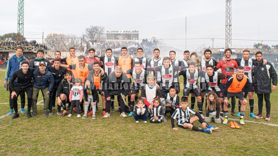 Todos los números de Alumni Azuleño en el Torneo Apertura de Primera División, donde el equipo albinegro se consagró campeón. Foto: Nacho Correa.