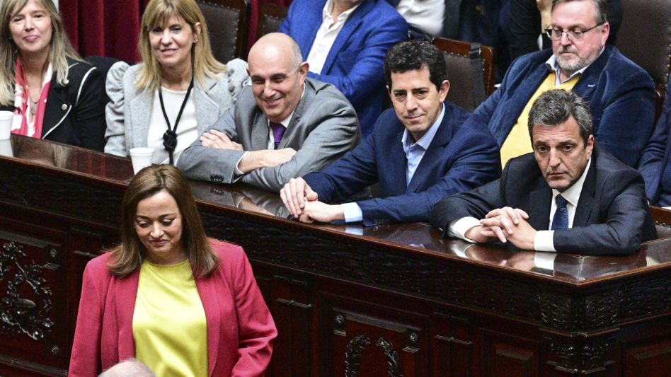 Moreau juró y se transformó en la primera mujer en presidir la cámara de Diputados