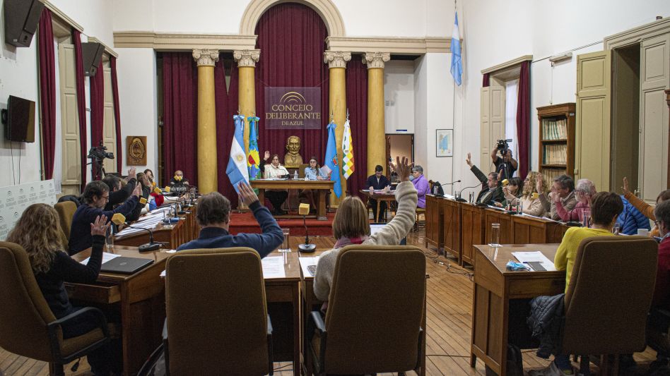 La décima primera sesión ordinaria del Concejo Deliberante tendrá lugar esta tarde. El orden del día que tratarán los ediles azuleños está compuesto por treinta puntos.  ARCHIVO/NACHO CORREA