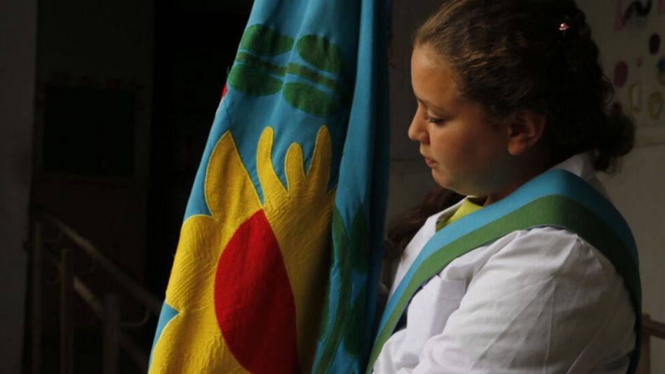 La bandera bonaerense cumple 25 años: la historia del concurso y la votación en las escuelas