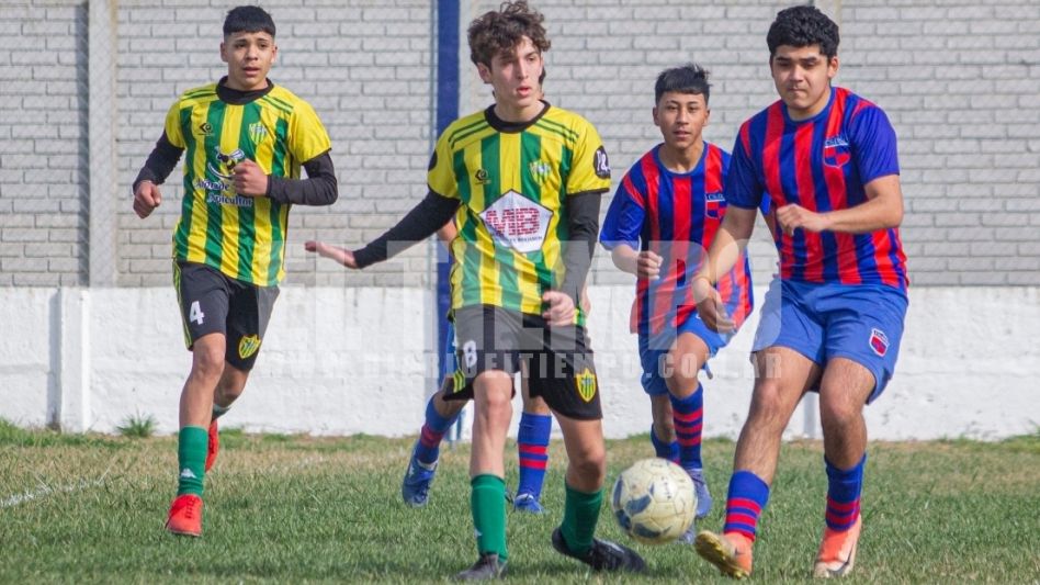 Mañana se jugará la segunda fecha del Torneo Clausura de Divisiones Inferiores del fútbol local. Foto: ARCHIVO NICOLÀS MURCIA. 