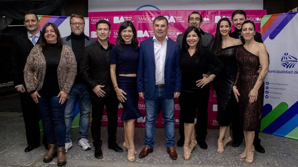 Con gran éxito comenzó ayer la preliminar del Mundial de Tango 