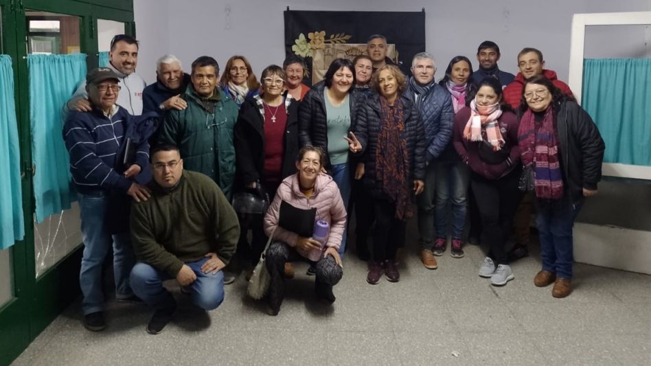 Los vecinos apuntaron al retraso que existe en la ejecución del plan de mejoras en las calles de tierras, algo a lo que se comprometió la actual gestión municipal. PLENARIO DE COMISIONES VECINALES