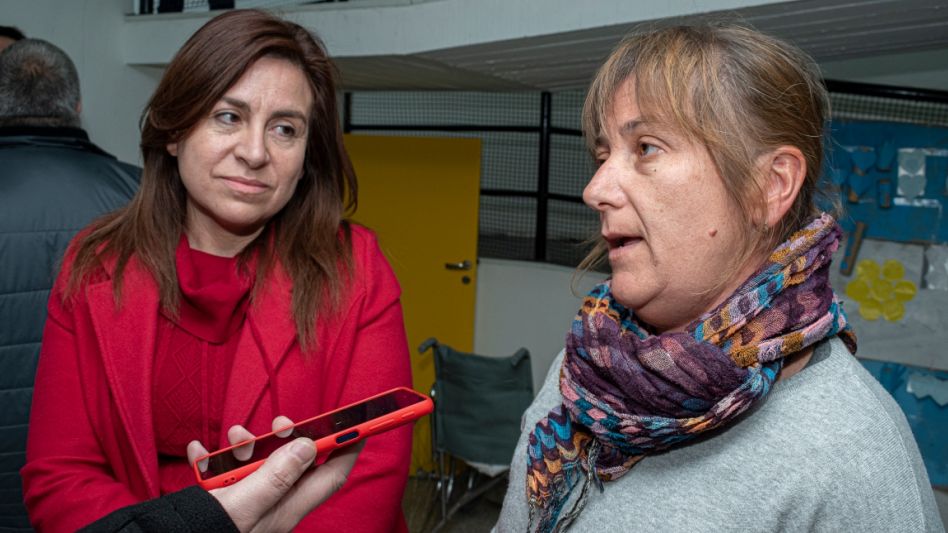 Se presentó a la comunidad la combi adaptada que la Provincia entregó a la Escuela de Educación Especial N° 505. NICOLÁS MURCIA 