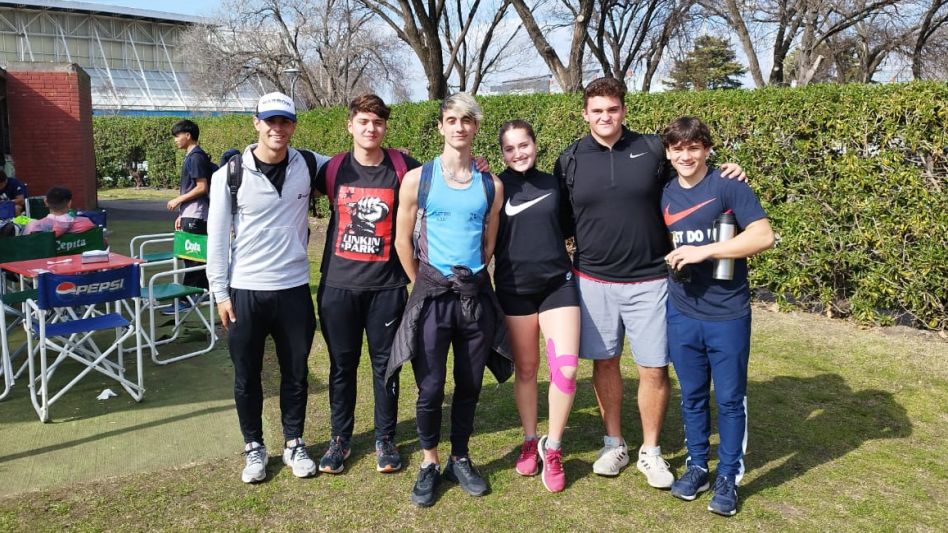 Atletas de la Escuela Municipal de Atletismo dijeron presente en la pista Justo Román en un certamen provincial, donde lograron destacados resultados.
