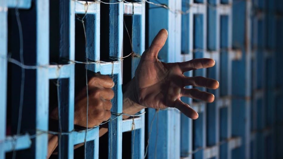 En la última década, la población en comisarías bonaerenses se cuadruplicó