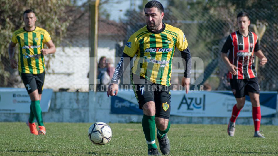 El olavarriense Franco Janson se destacó frente a ?Chaca?. Foto: Nicolás Murcia.