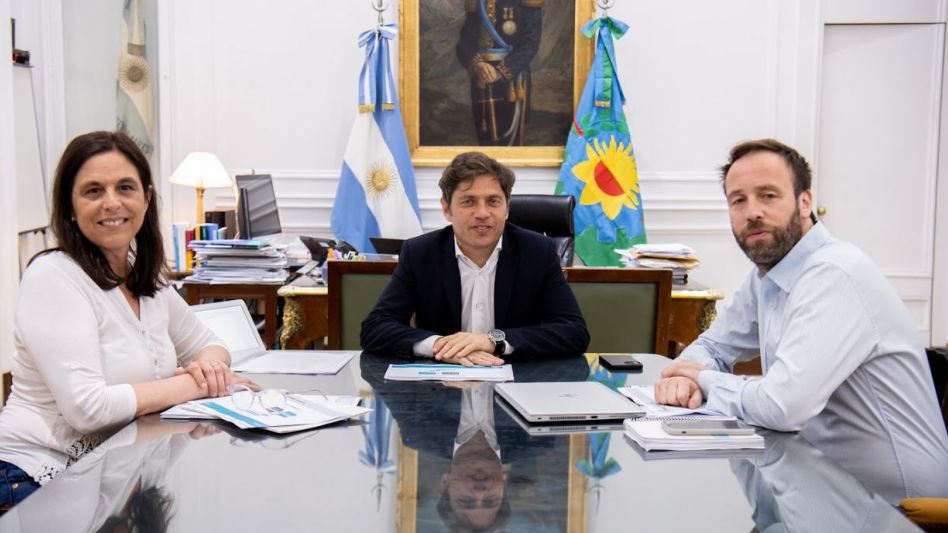 Kicillof oficializó el aumento del 42,45% para jubilaciones y pensiones del IPS