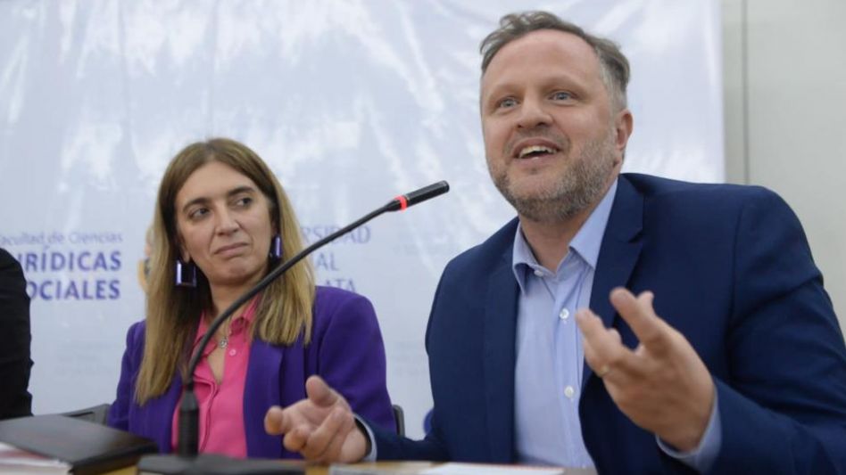 El abogado azuleño Pablo Yannibelli fue parte del encuentro que se realizó días atrás en la ciudad de La Plata.  PRENSA/EVOLUCION RADICAL AZUL