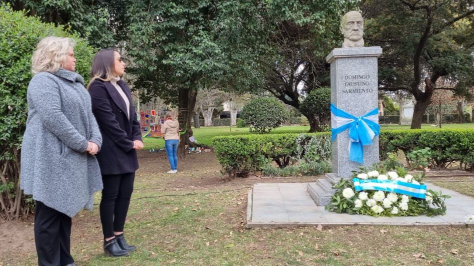 Acto por el Día de la y el maestro