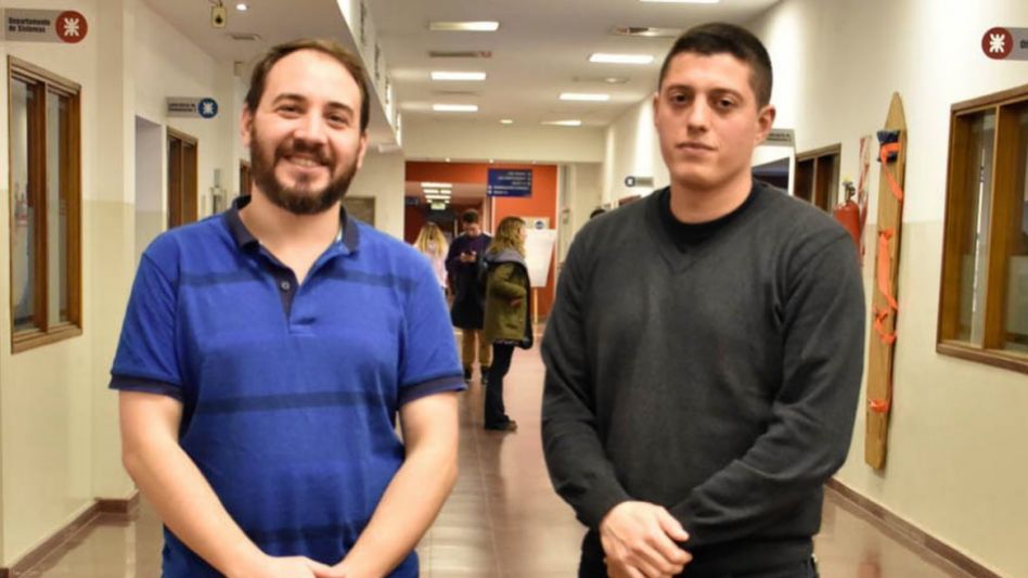 Un universitario azuleño,  premiado internacionalmente