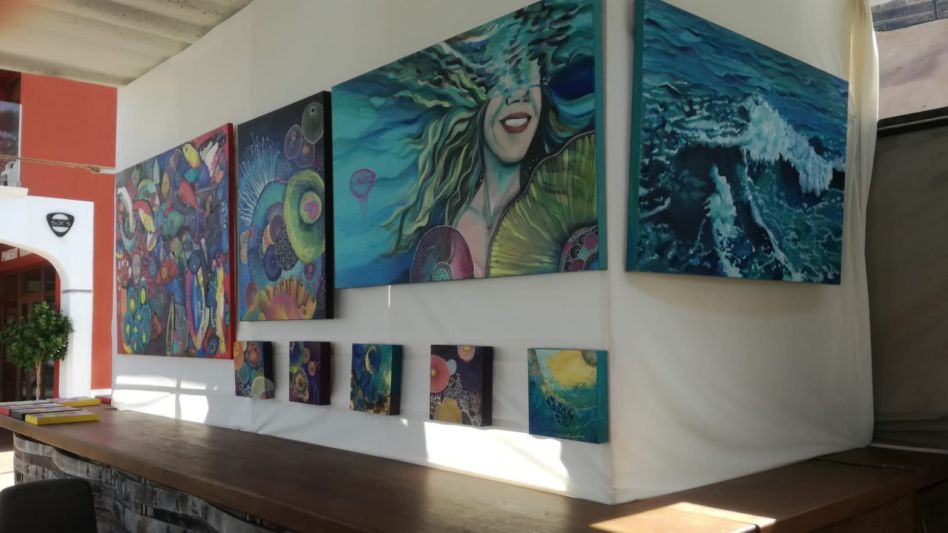 La galería donde expusieron pinturas con la artista de Mallorca, Maite Granados, también en el puerto.  GENTILEZA JUAN BAUTISTA OLMEDO    