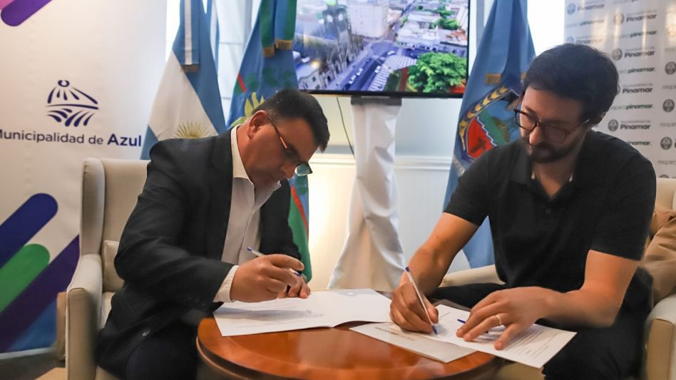 Se firmó un convenio de colaboración   entre los municipios de Azul y Pinamar