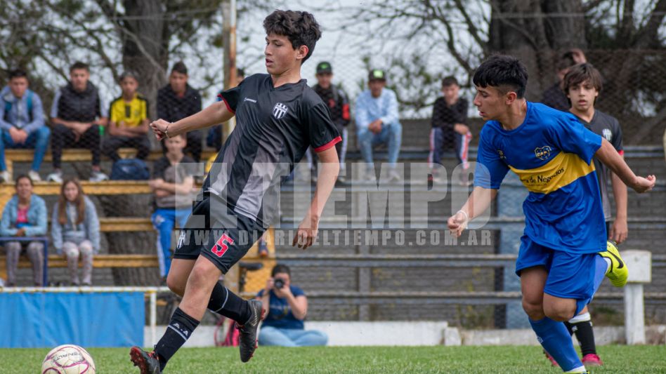 En Octava Alumni Azuleño ganó por la mínima. Foto: Nicolás Murcia.