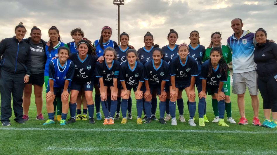 Así formó el último equipo de la Selección de Azul. Foto: archivo. 