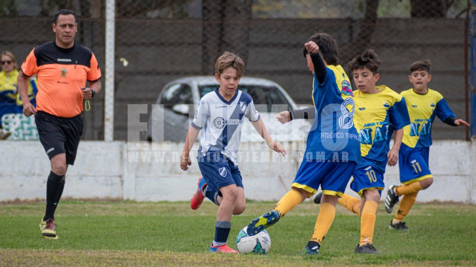 La Décima de Cemento superó a Atlético y se mantiene, junto a Alumni, en lo más alto de las posiciones. Foto: Nicolás Murcia.