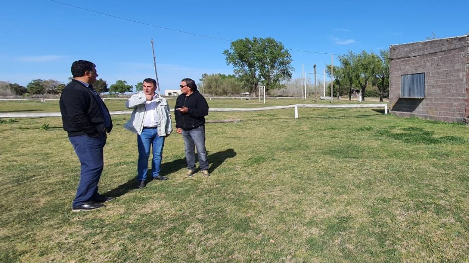 El intendente Bertellys realizó diversas actividades en Cacharí
