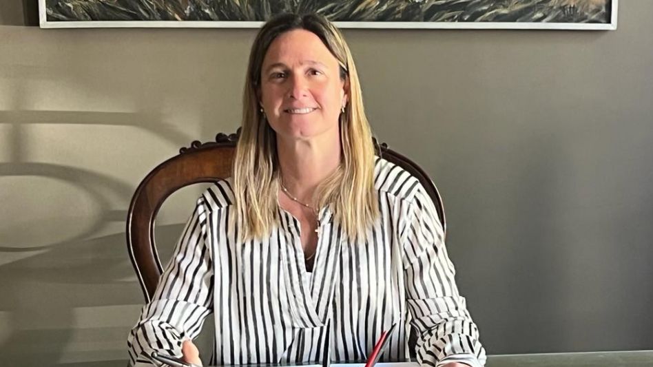 Desde 2004, Florencia Squirru desempeña su profesión en esta ciudad, donde es conocida como una destacada referente de la actividad notarial.