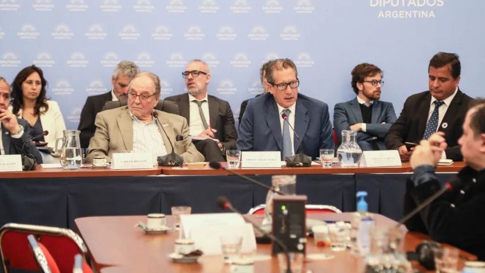 Pesce: en 2023 se desacelerará la inflación y no habrá "saltos bruscos" en el dólar