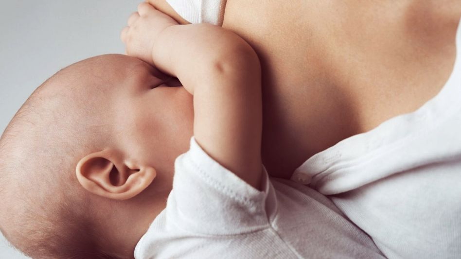 Un estudio local confirmó que a través de la lactancia se transfieren anticuerpos contra el coronavirus
