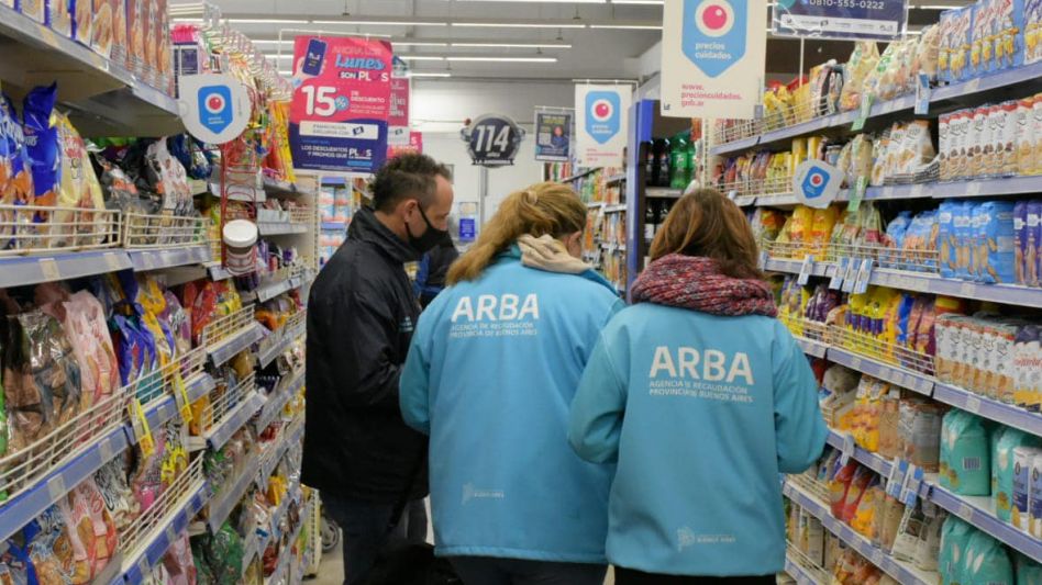 Detectan evasión en venta de carnes en grandes supermercados: deberán pagar $ 1.500 millones