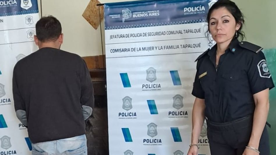   POLICÍA COMUNAL/TAPALQUÉ