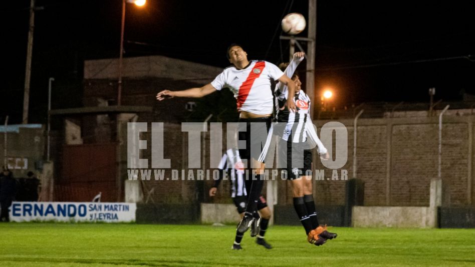 En un aburrido encuentro, River y Alumni igualaron sin goles