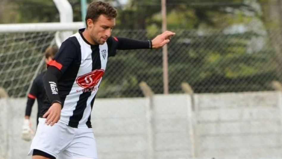El azuleño Mariano Flores es uno de los refuerzos de Estudiantes para este Torneo Regional Federal Amateur. Foto: ARCHIVO