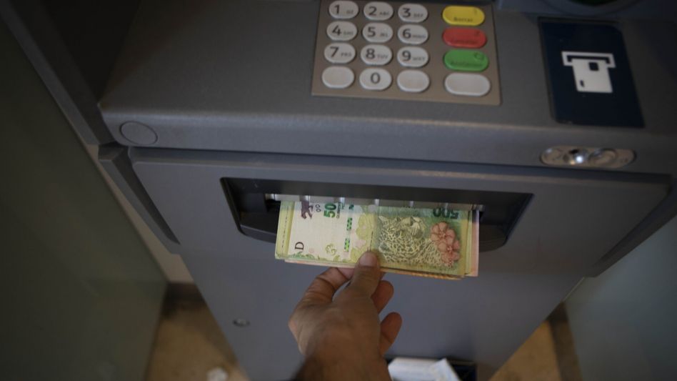 Oficializan la suba del piso de Ganancias a $330.000 a partir del 1 de noviembre