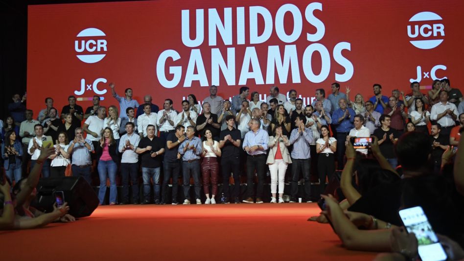 Morales envió un mensaje a Macri: "Liderar no es creernos que somos el mejor equipo y luego fracasar"