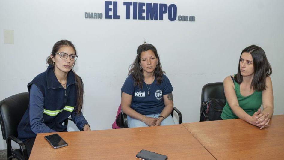 Lehrmann, Gómez y Horne hablaron sobre el dispositivo y los talleres que proponen y llevan adelante desde la rama del MTE denominada Vientos de Libertad. FOTO: NICO MURCIA