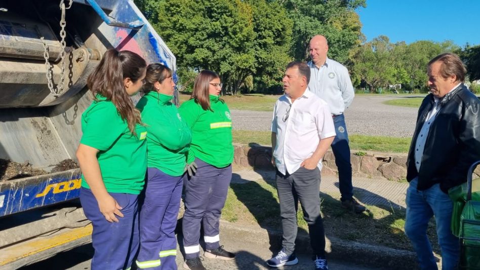 Se incorporaron tres trabajadoras a los servicios que presta la empresa Malvinas para la comuna