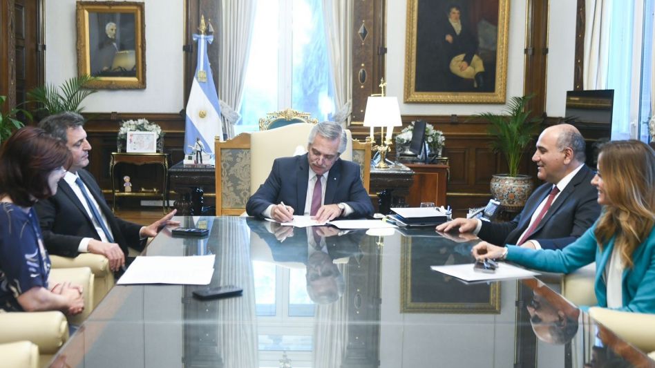 El Gobierno estableció que el 30% de la obra pública será otorgada a la economía popular