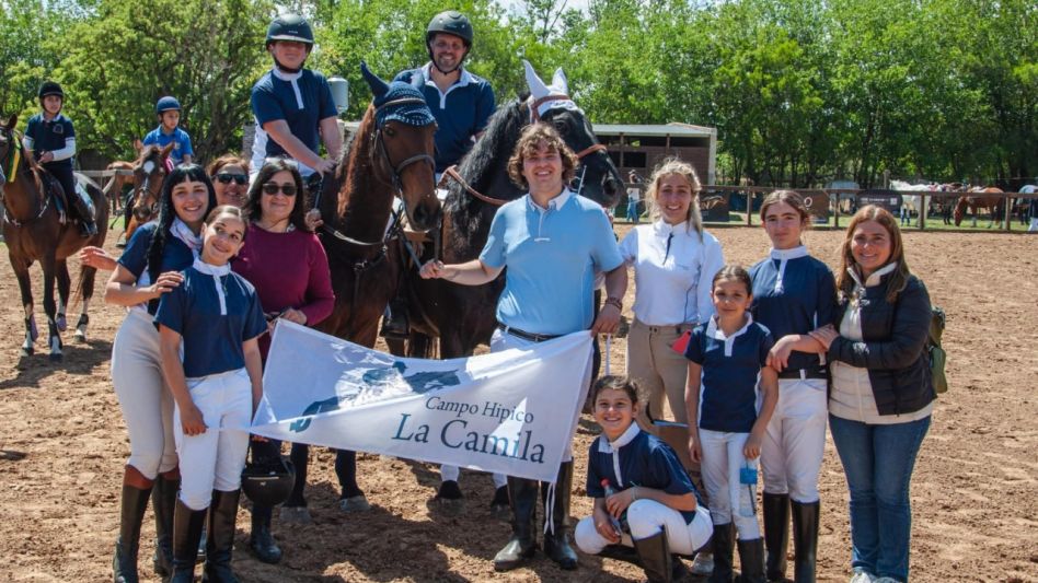 Hipismo: azuleños compitieron en Lujan 