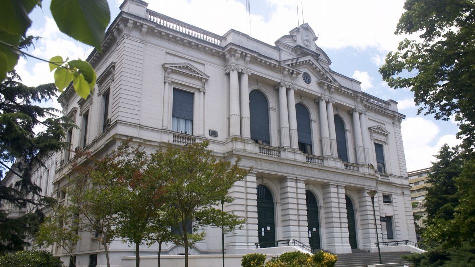 Este año no habrá asueto y los bancos abrirán el lunes