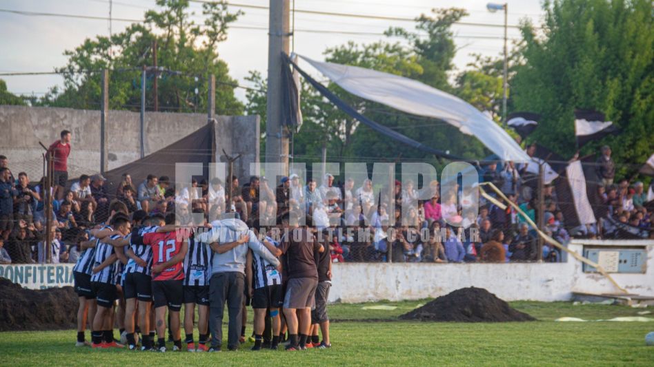 Piazza y Alumni quedaron a mano en la primera final
