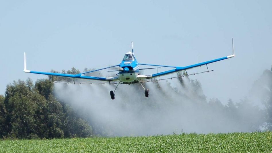Suspenden por tres meses más la resolución de Vidal sobre agroquímicos y lleva casi cuatro años sin efecto