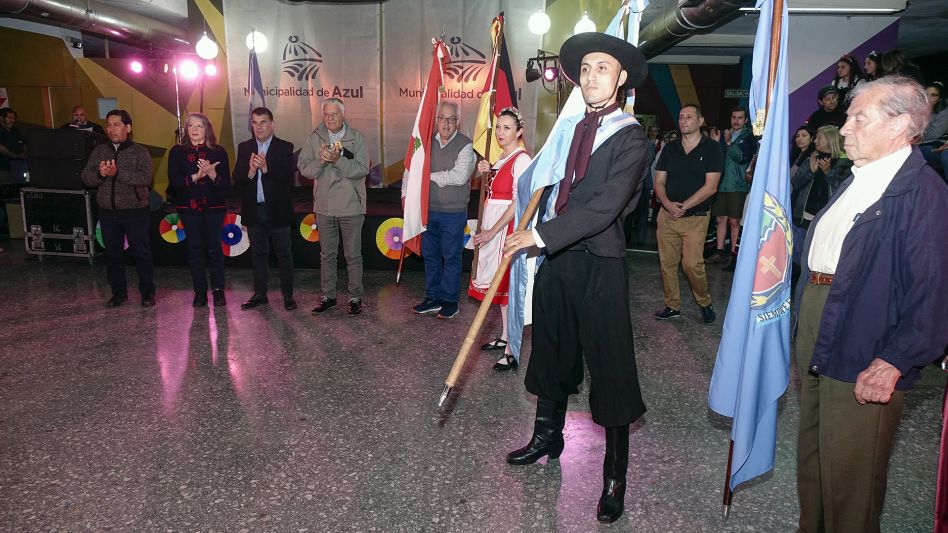 Se realizó la XXVII edición de la Fiesta de las Colectividades