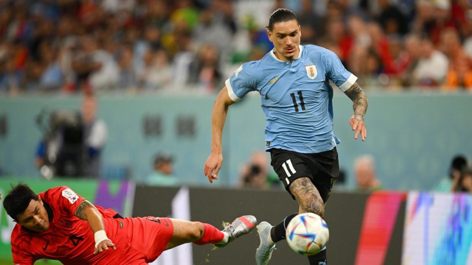 Uruguay llegó con más claridad, pero empató sin goles con Corea del Sur