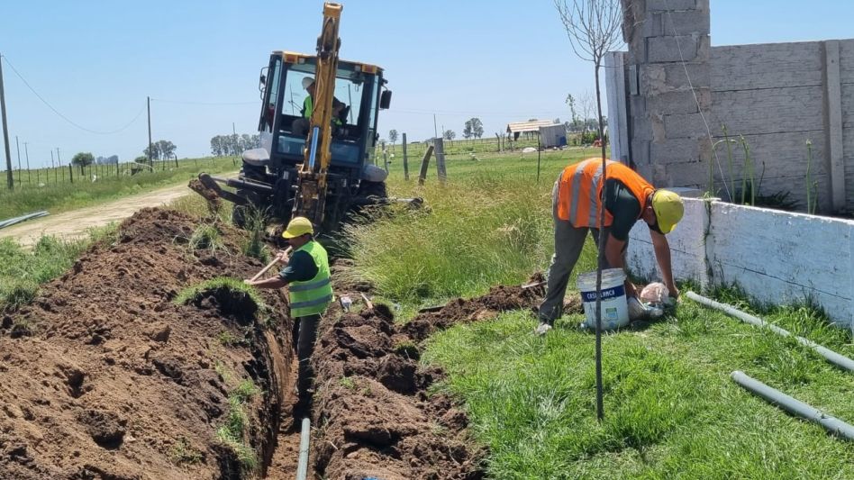 Obra de extensión de agua potable en los barrios San Martín de Porres y Villa Giammatolo