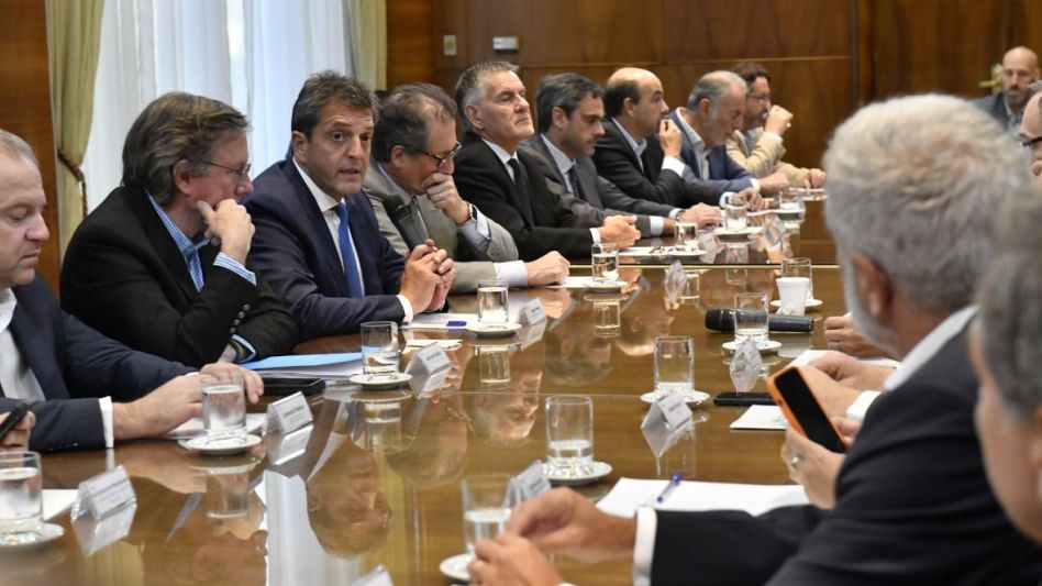 Confirman el dólar soja 2 a $230 hasta fin de diciembre