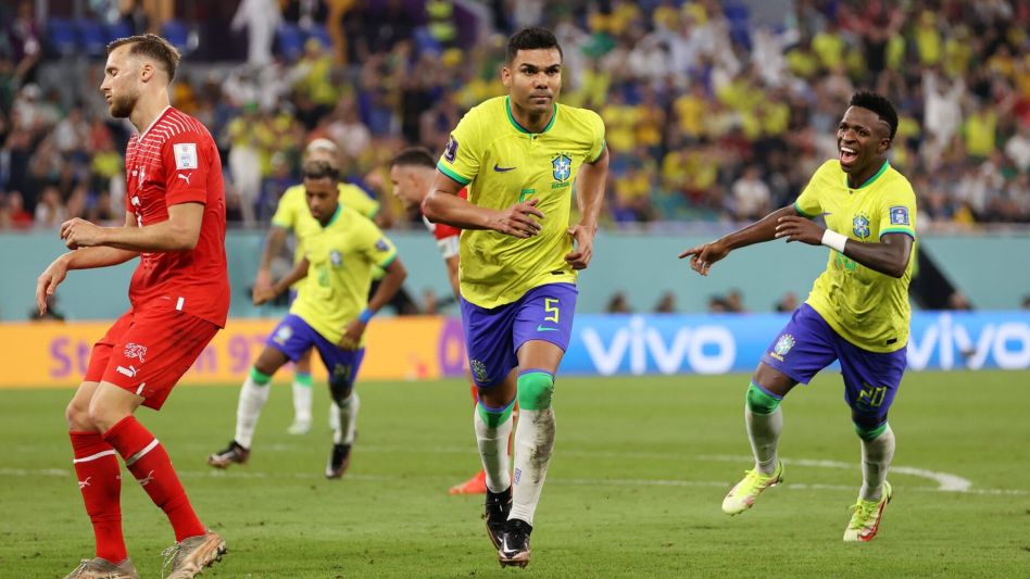 Brasil ganó con un golazo y ya está en octavos de final