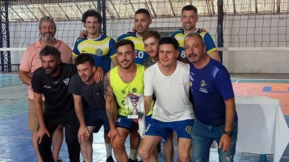 Azul Vóley terminó en el tercer lugar en el final Six de la Liga del Centro Bonaerense. FACEBOOK OLAVARRÍA VÓLEY.
