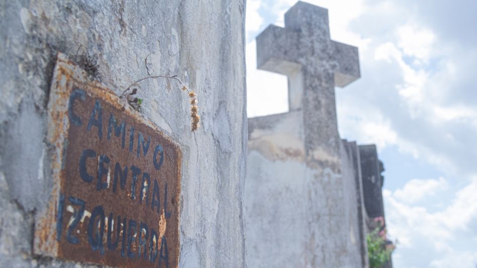 Causa Cementerio: la Comisión de Interpretación, Legislación y Seguridad Pública del Concejo Deliberante estará relevando denuncias realizadas por la comunidad. ARCHIVO/EL TIEMPO/NACHO CORREA