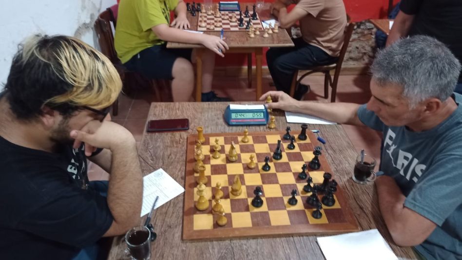 El duelo entre Santino Pentito y Eduardo Davis, finalizó con el triunfo del primero. 